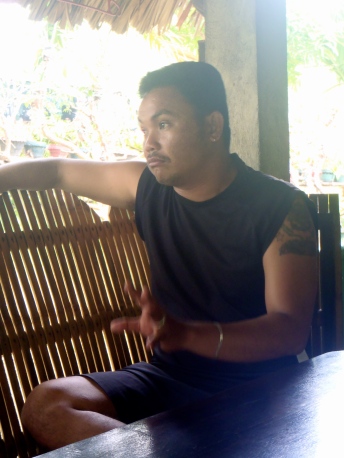 Melchor Rosco, the president of the farmer's association is describing the situation in the Bondoc Peninsula. He was in close cooperation with Elisa Tulid – one of the most vocal human rights defenders in the area. 